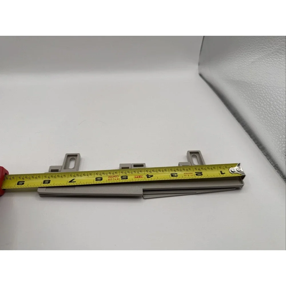 Franklin Quest 13157 (Franklin Covey) Classic 7-Hole Punch In Binder Storage
